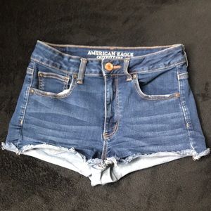American Eagle Hi-Rise Shorts🎀